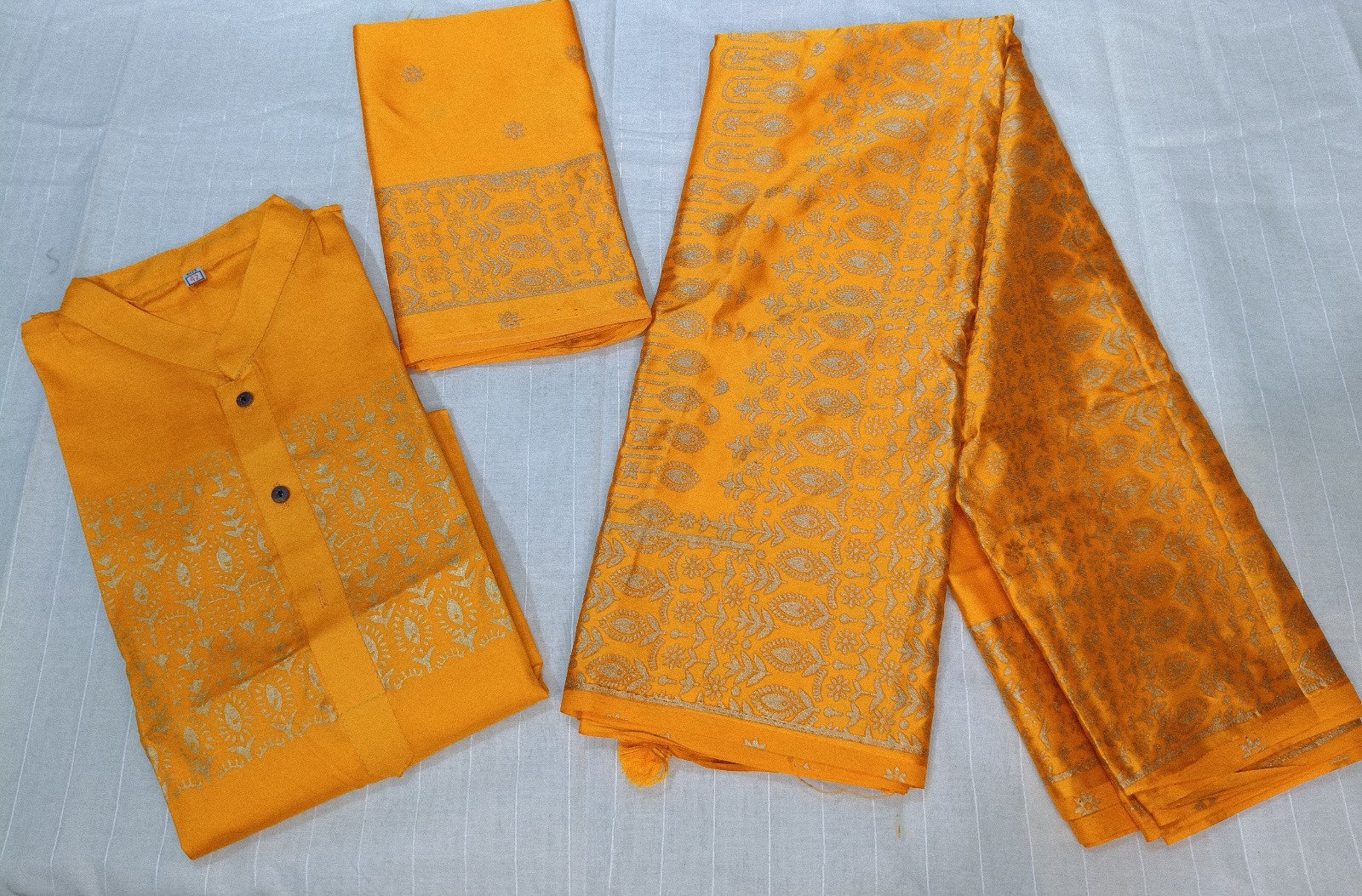 জাপানি সিল্ক শাড়ি নরম ও আরামদায়ক স্কিন প্রিন্টের নিখুঁত কাজ